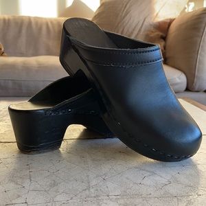 COPY - Sven clogs size 8